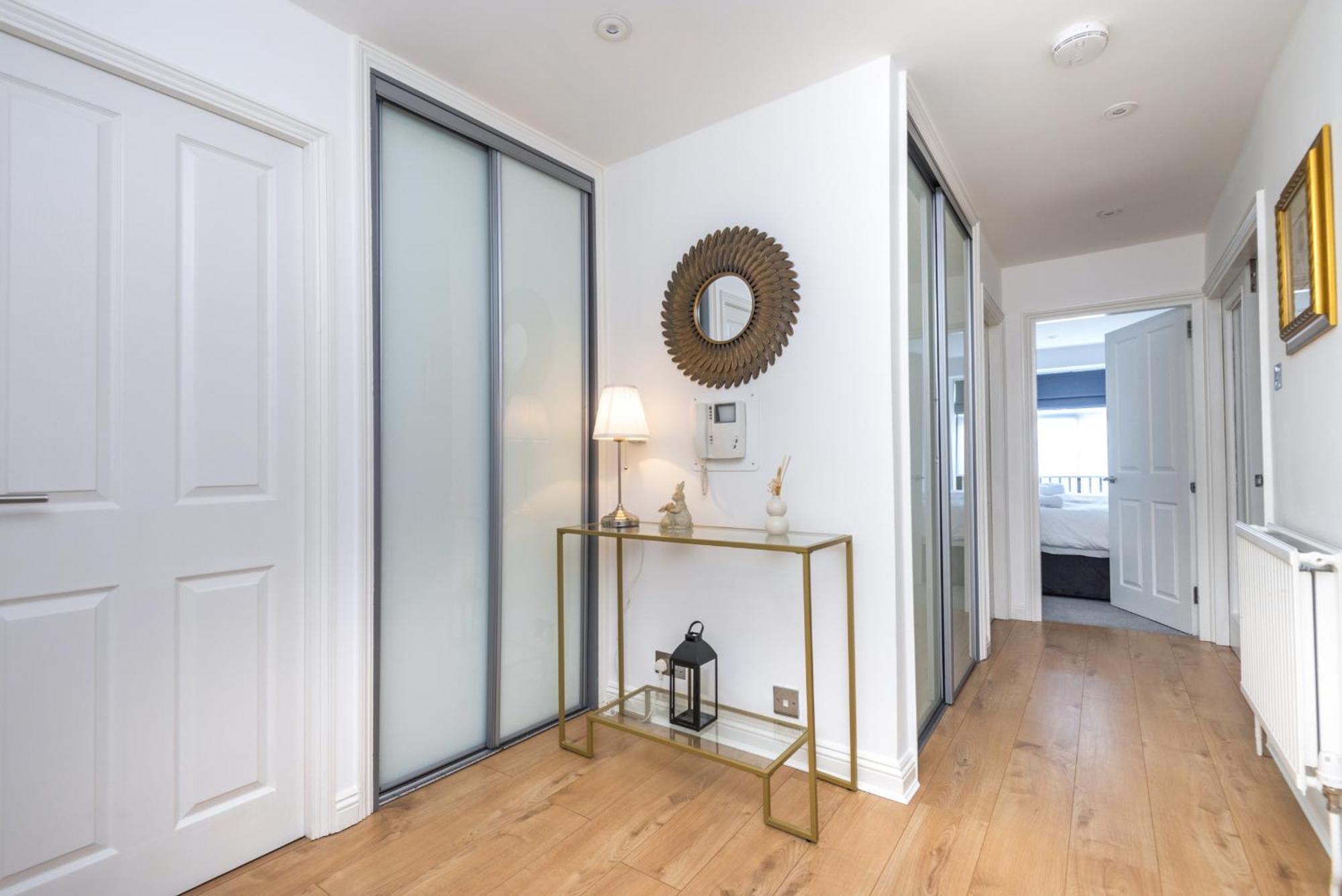 Elegant Mayfair Apartment 5 Londra Exterior foto